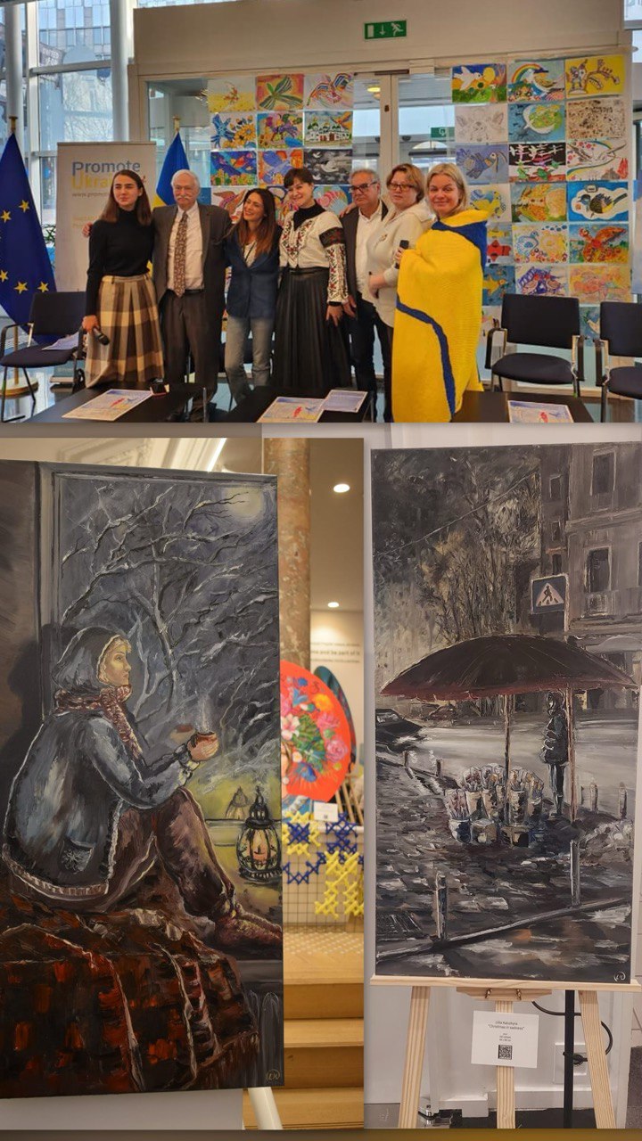 Arte ucraina nel Parlamento Europeo, Bruxelles, dicembre 2023. Liliia Kaluzhyna con le sue opere "Blackout Kiev" e "Triste Natale".